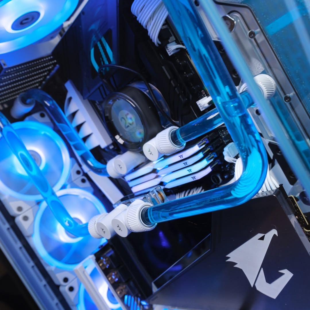 Custom Water Cooled Extreme Gaming Pc / Powerful Workstation 1 of 1