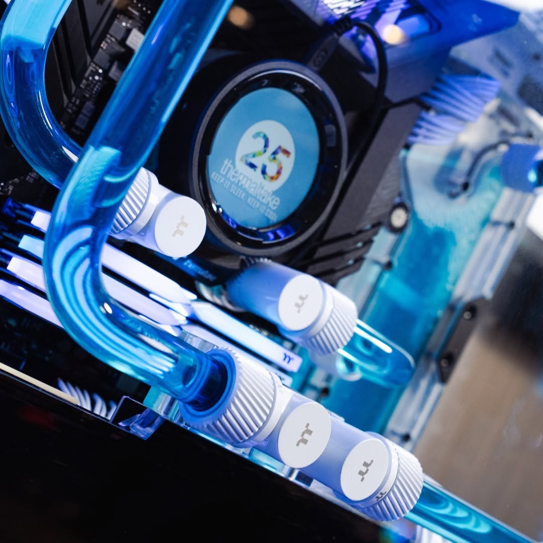 Custom Water Cooled Extreme Gaming Pc / Powerful Workstation 1 of 1